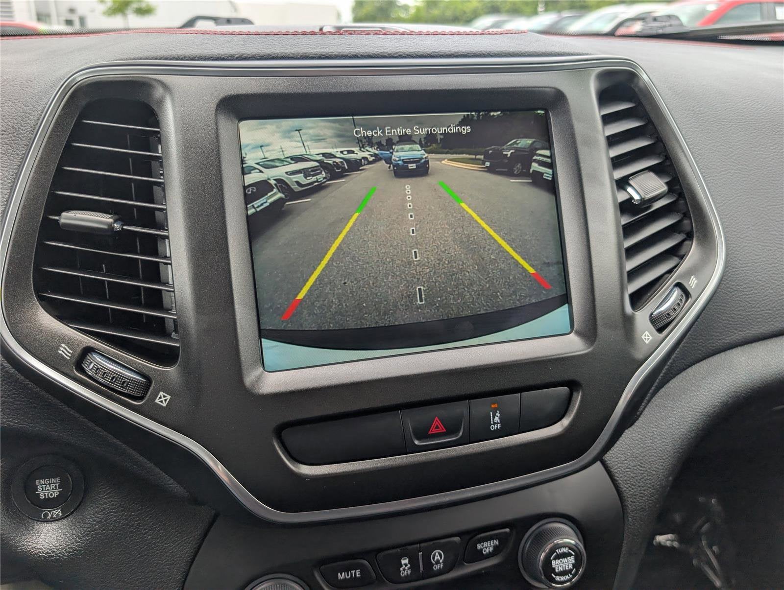2022 Jeep Cherokee Trailhawk