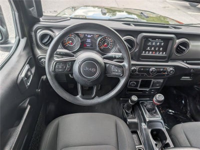 2022 Jeep Gladiator Sport