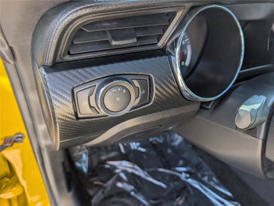 2016 Ford Mustang V6