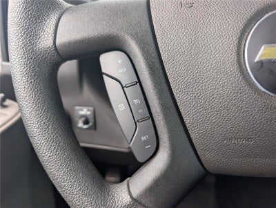 2025 Chevrolet Express Passenger 1LT