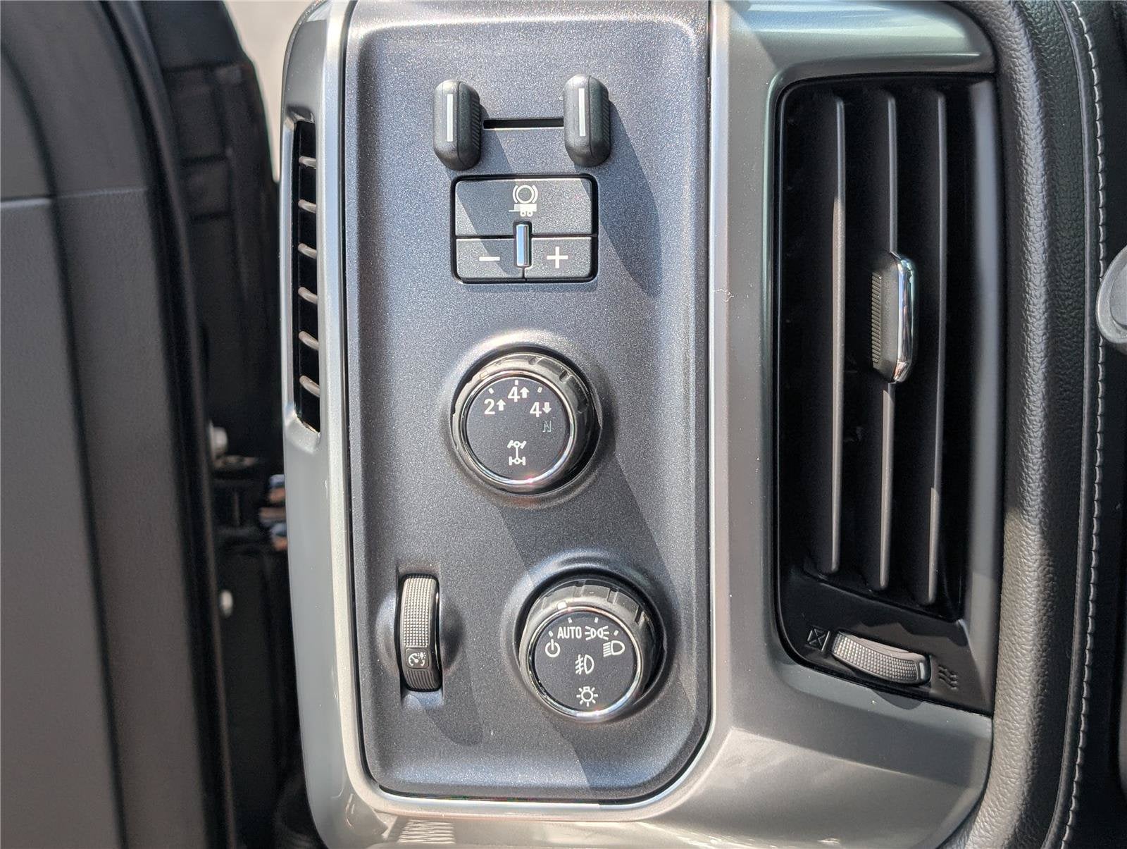 2015 Chevrolet Silverado 3500 HD LTZ