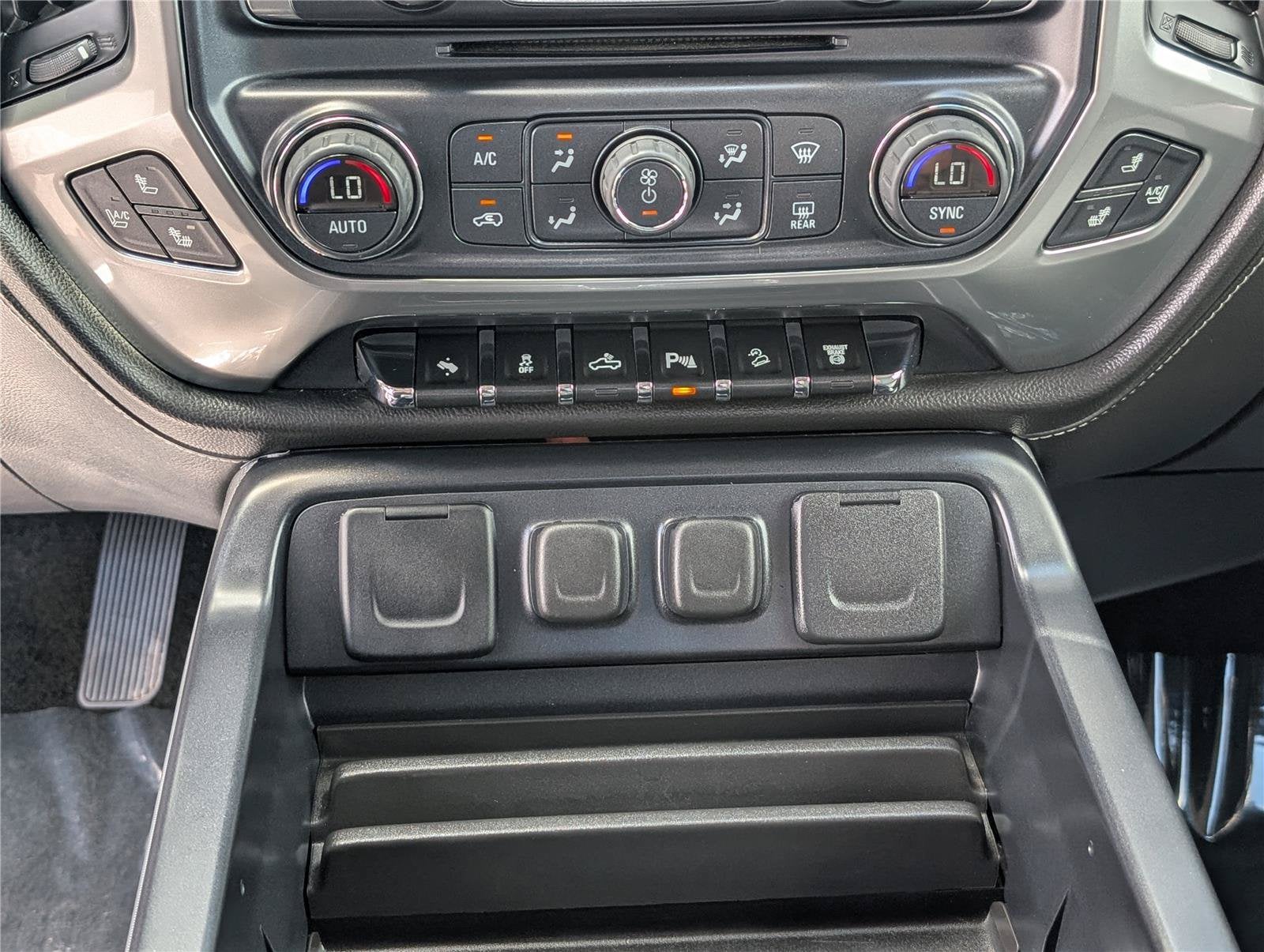 2015 Chevrolet Silverado 3500 HD LTZ