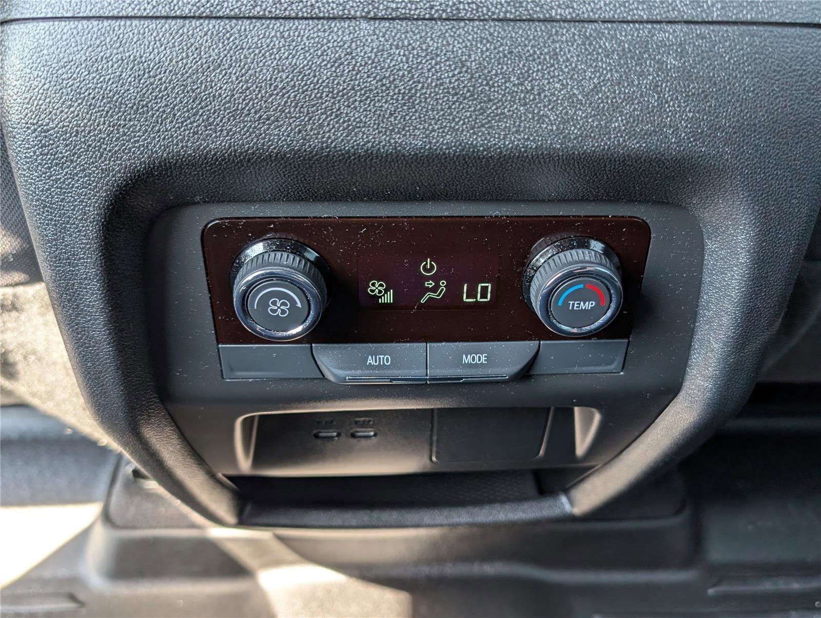 2024 Chevrolet Traverse LS