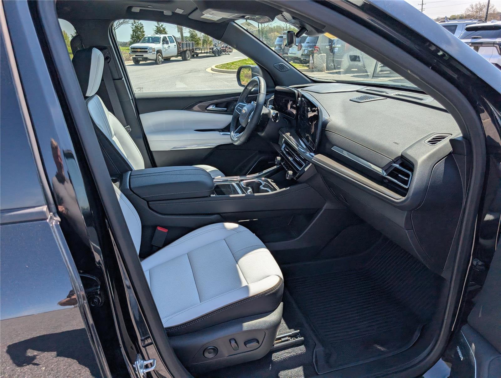 2025 Chevrolet Traverse High Country