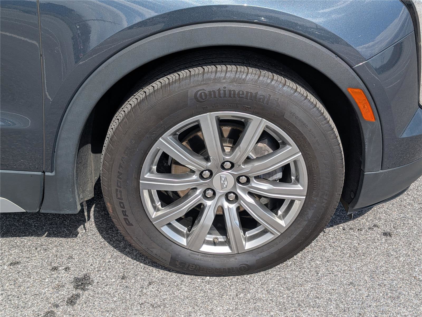 2020 Cadillac XT4 FWD Premium Luxury