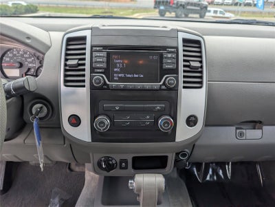 2016 Nissan Frontier SV