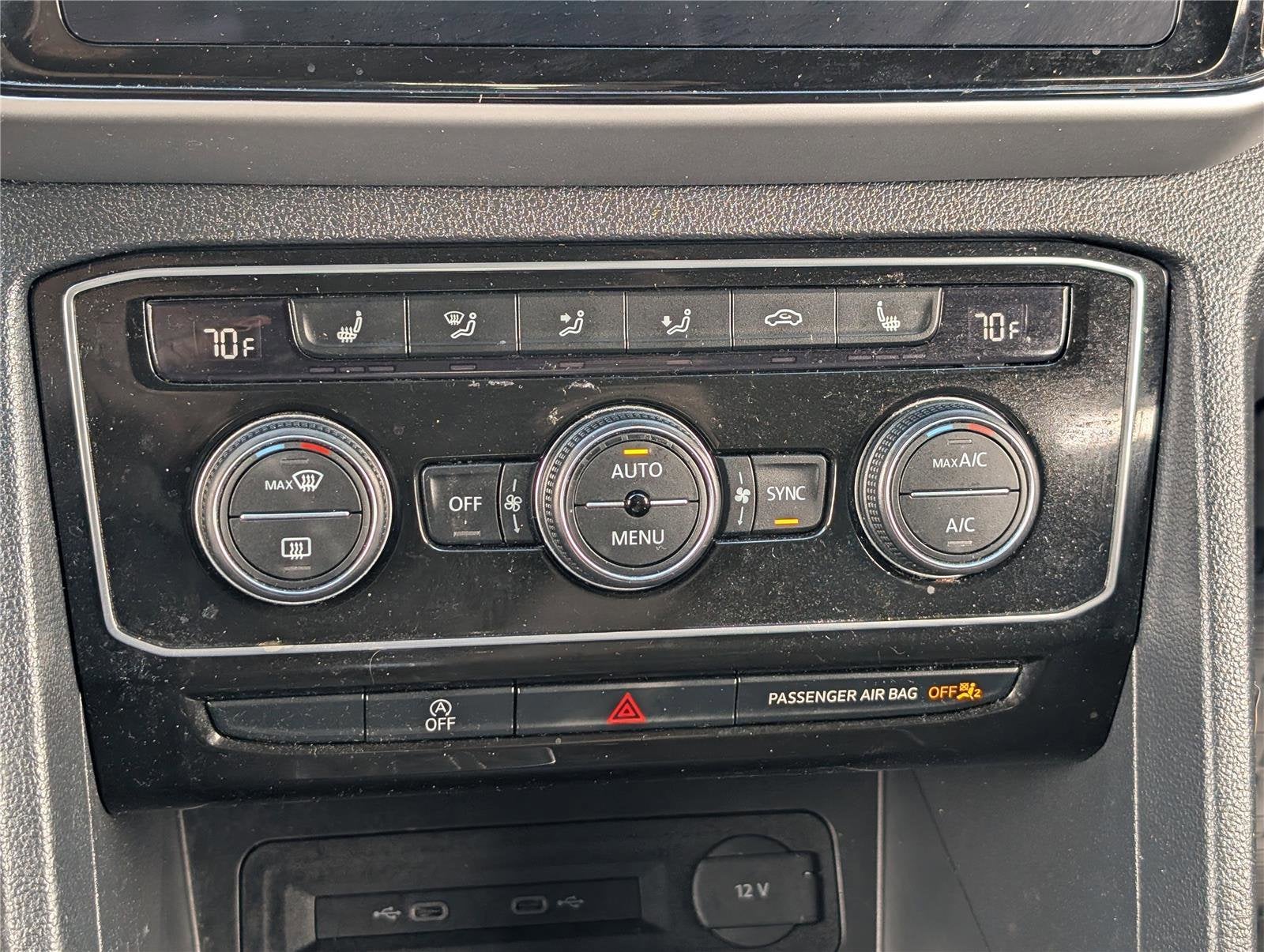 2022 Volkswagen Atlas Cross Sport 3.6L V6 SE w/Technology