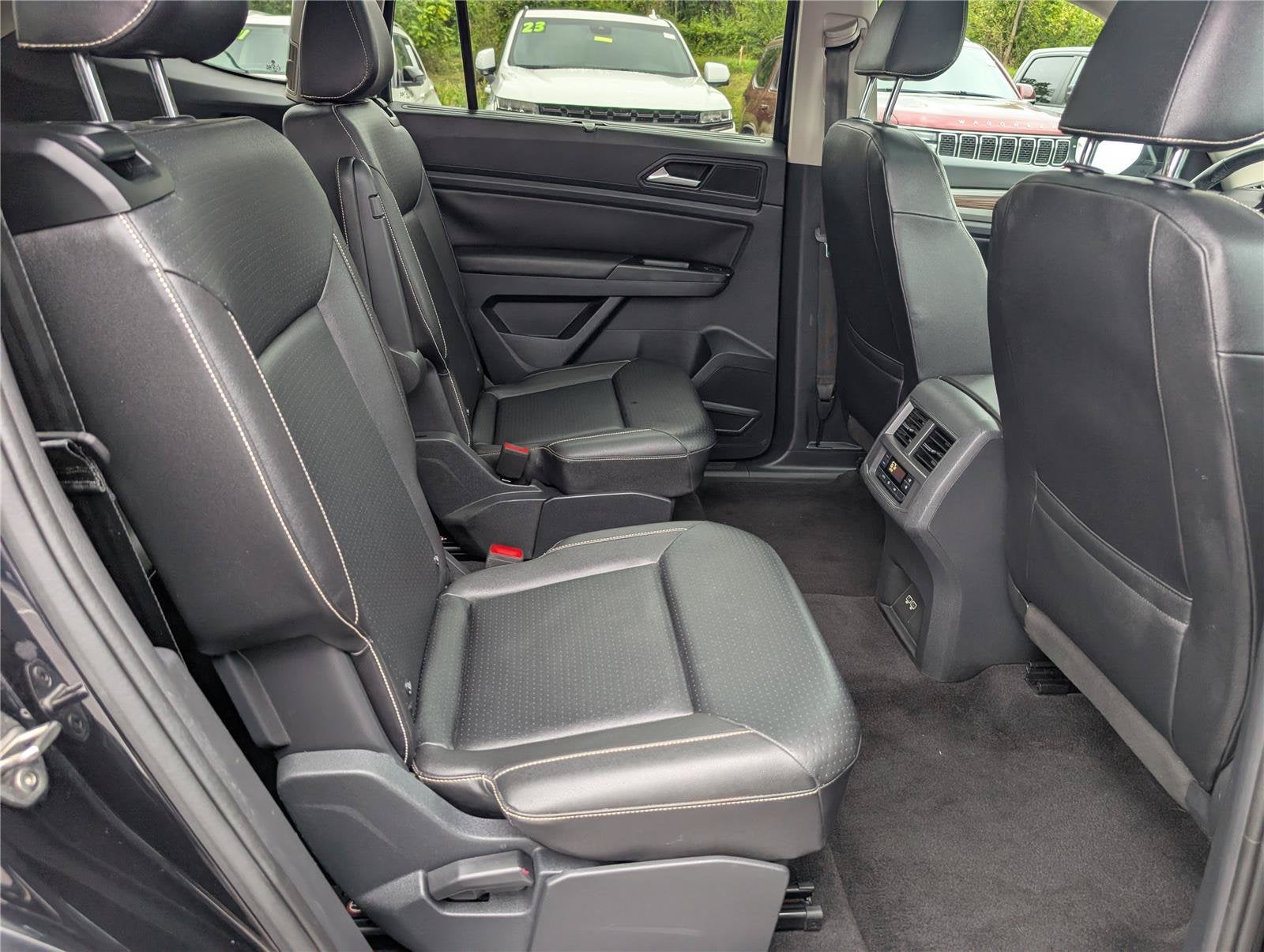 2021 Volkswagen Atlas 3.6L V6 SE w/Technology
