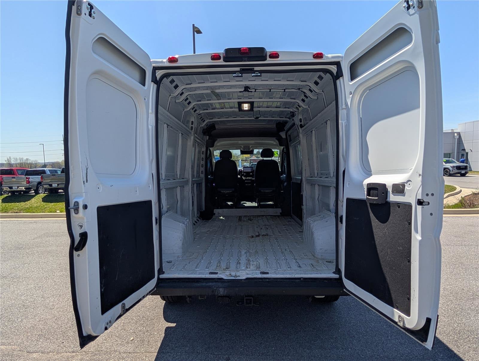 2024 RAM ProMaster Cargo Van Tradesman