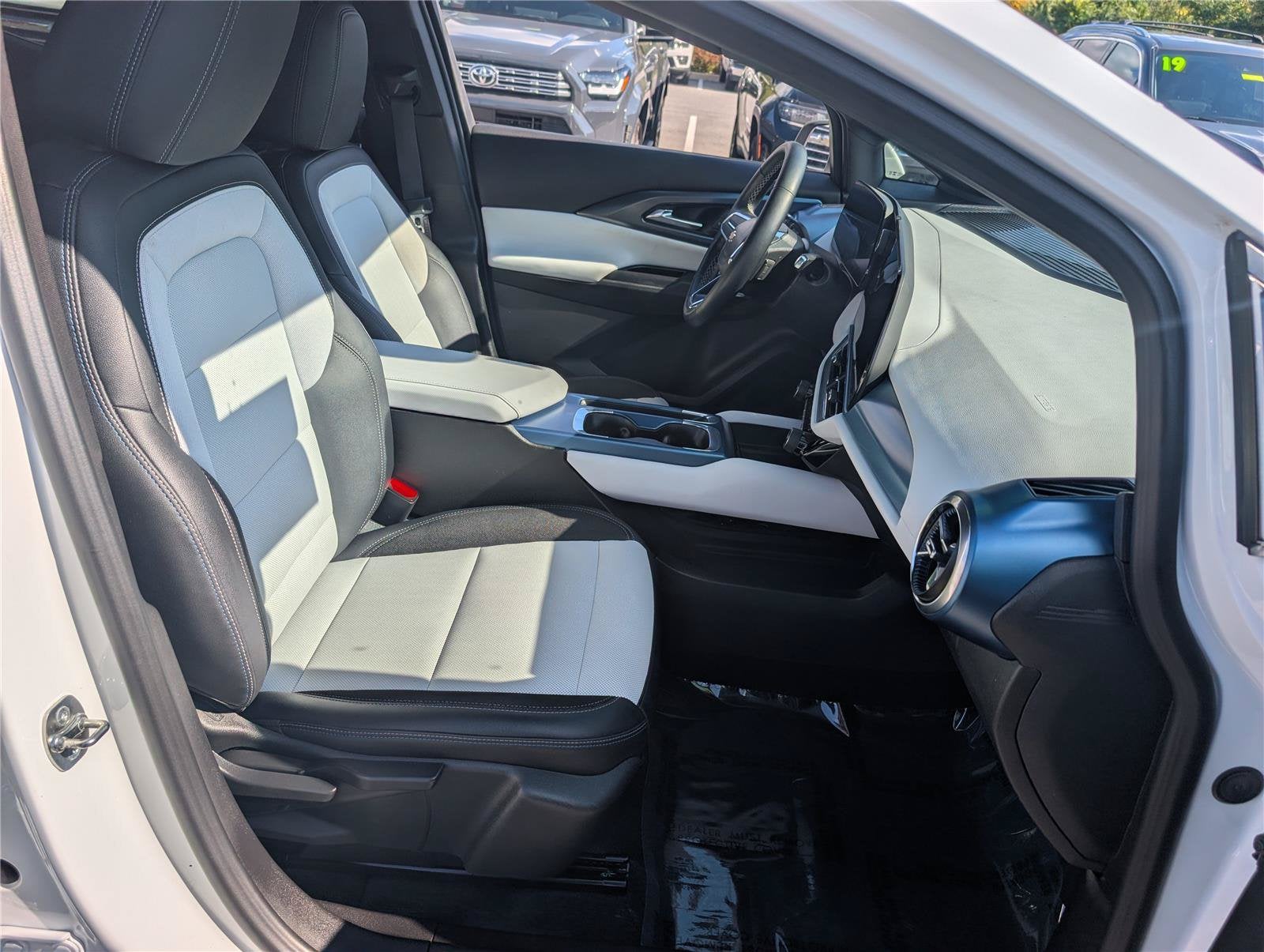 2024 Chevrolet Equinox EV 2LT