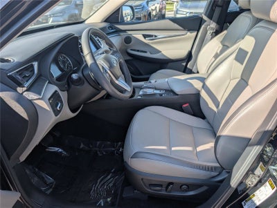 2023 INFINITI QX50 LUXE