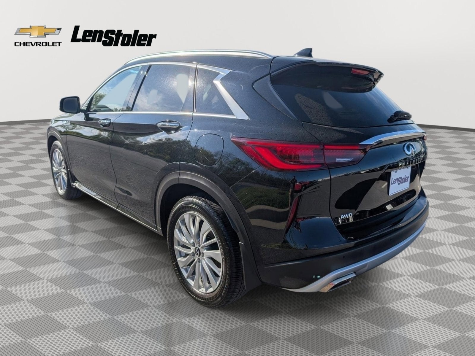 2023 INFINITI QX50 LUXE