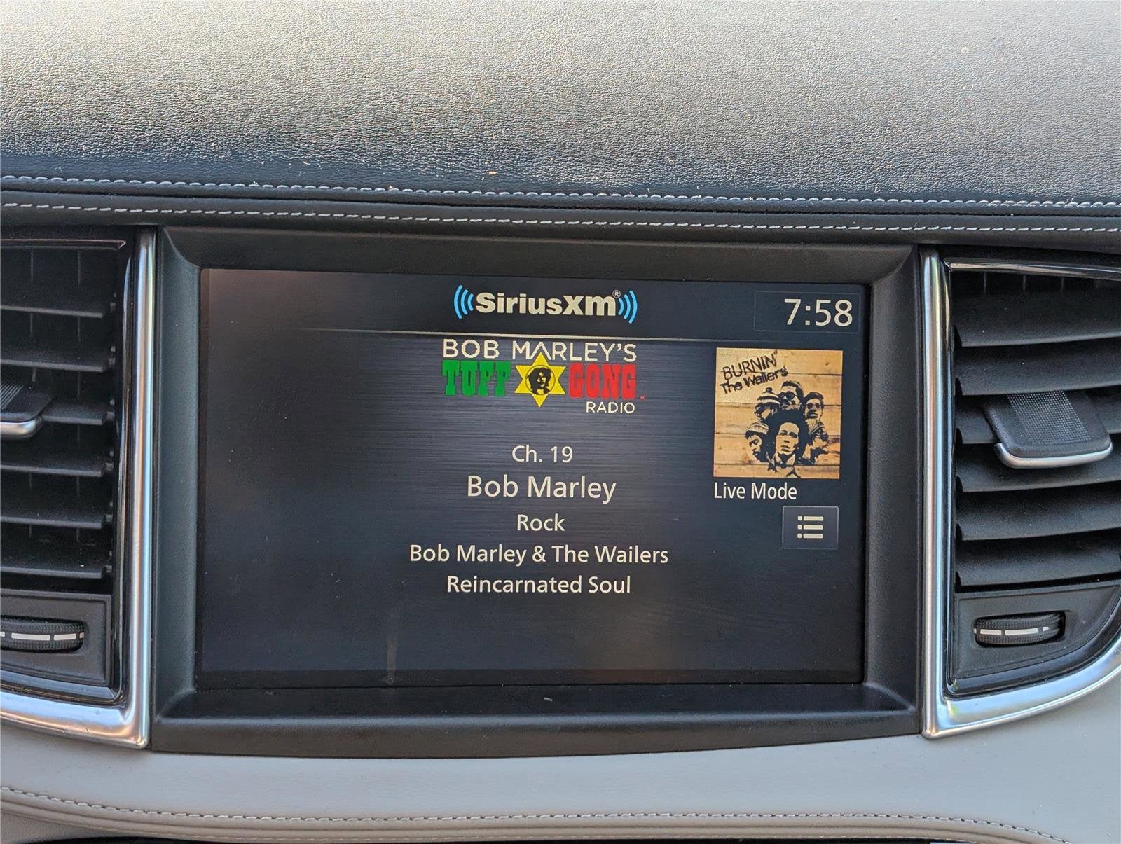 2023 INFINITI QX50 LUXE