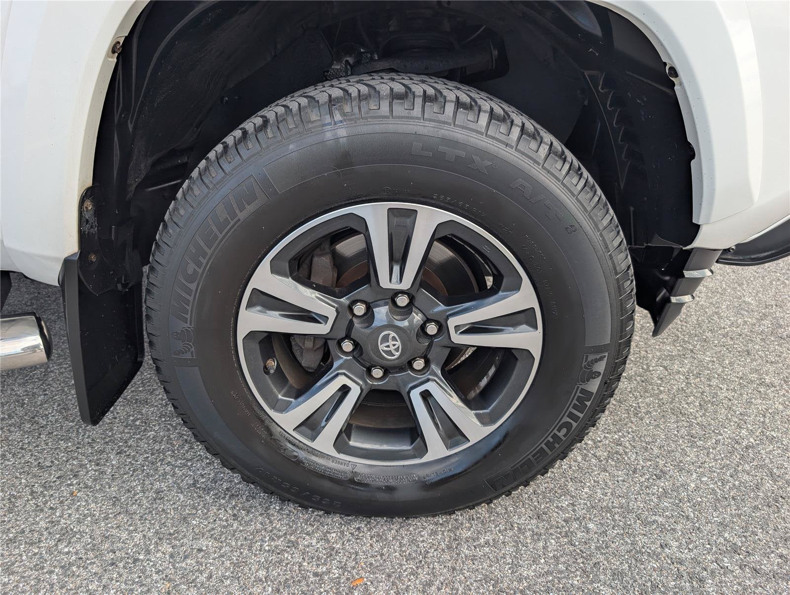 2016 Toyota Tacoma SR5