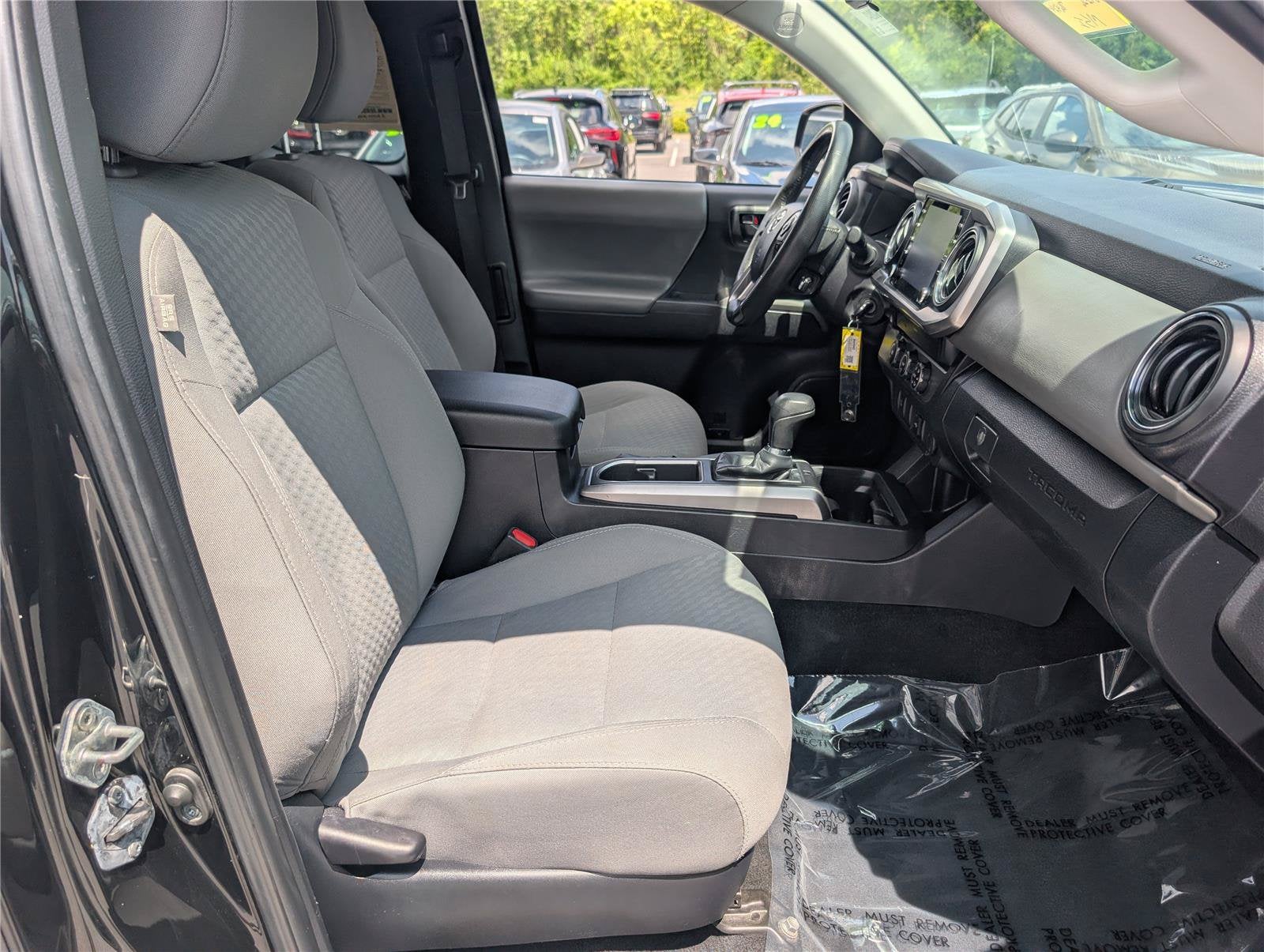 2022 Toyota Tacoma 2WD SR