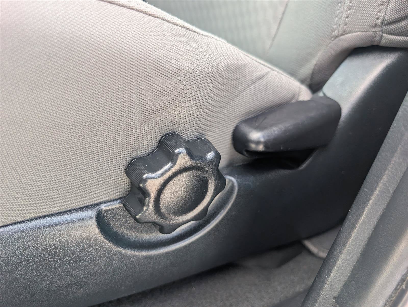 2022 Toyota Tacoma 2WD SR