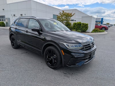 2023 Volkswagen Tiguan SE R-Line Black