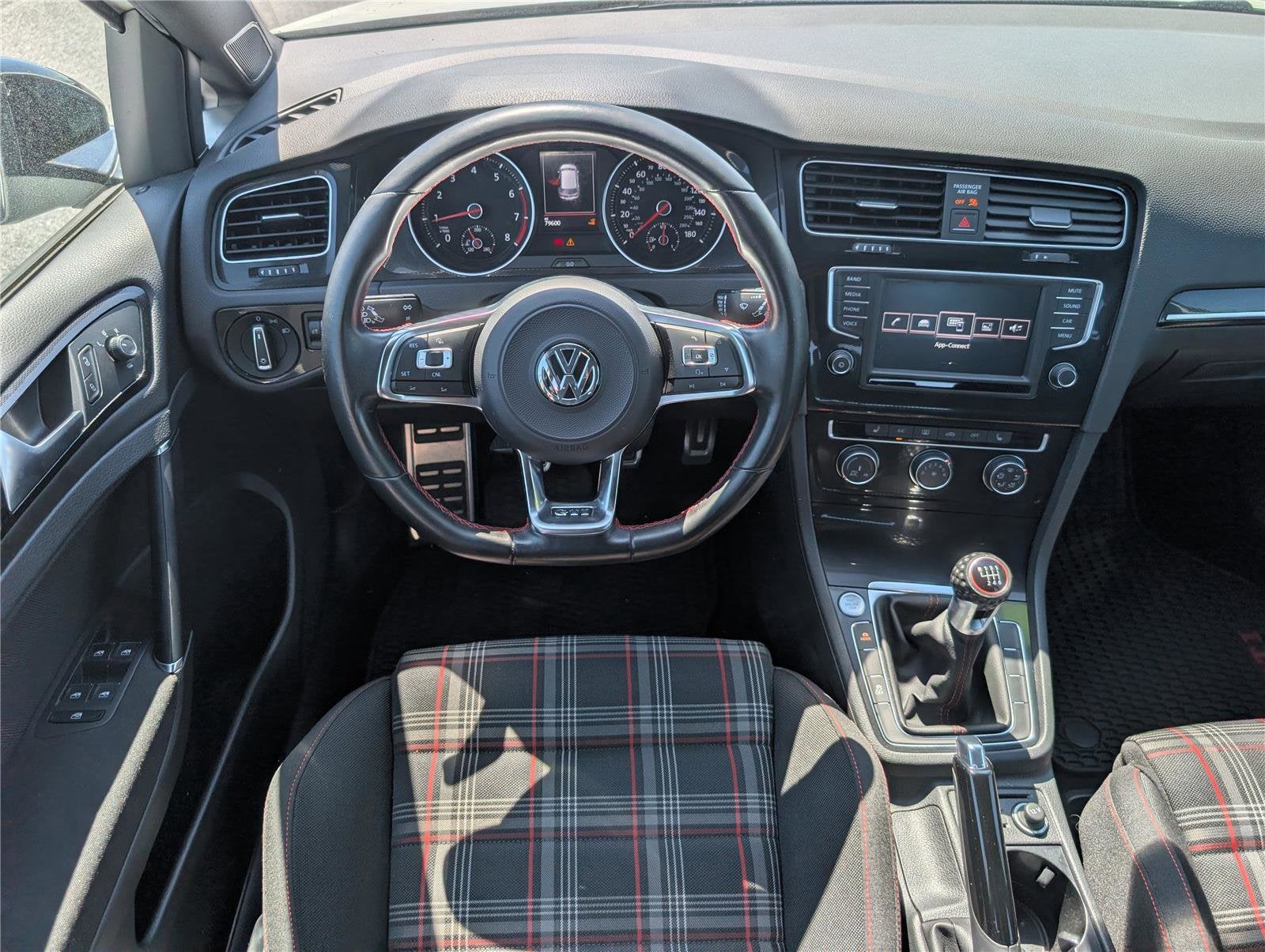 2017 Volkswagen Golf GTI S