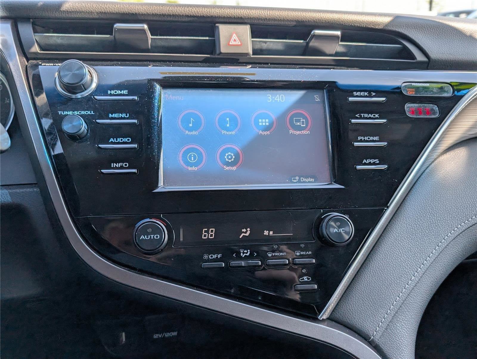 2018 Toyota Camry LE