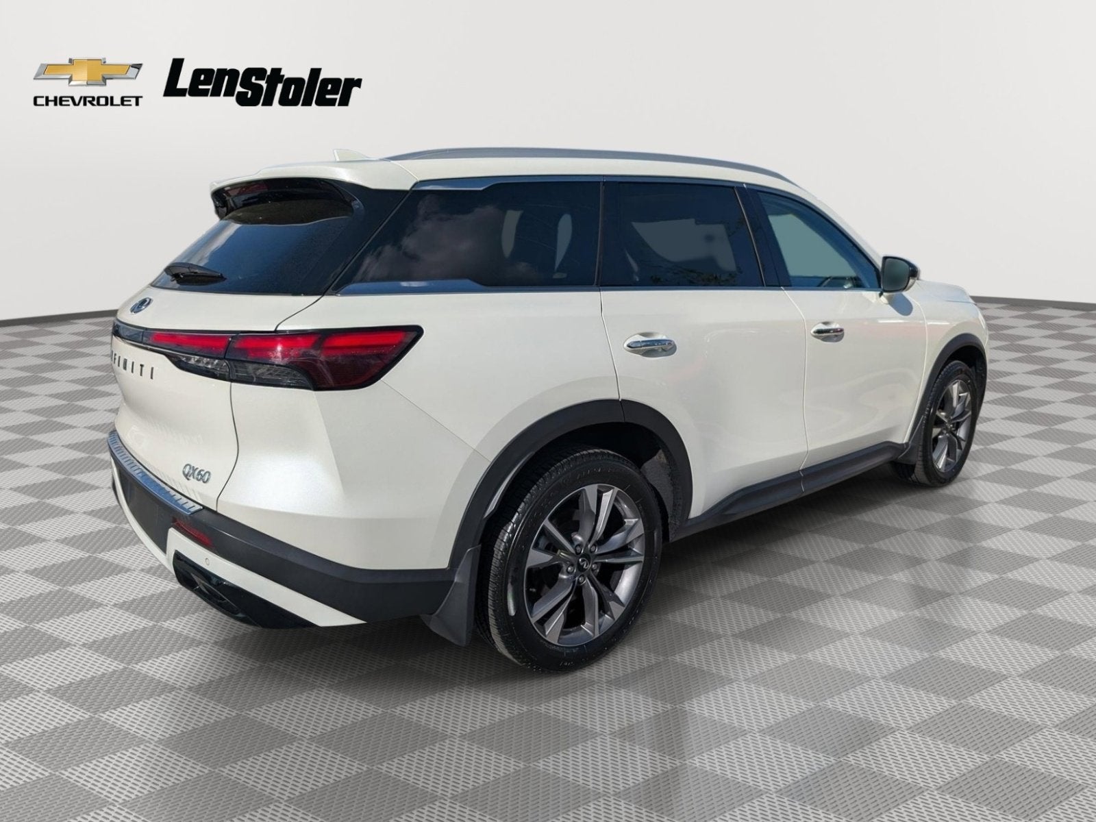 2023 INFINITI QX60 LUXE