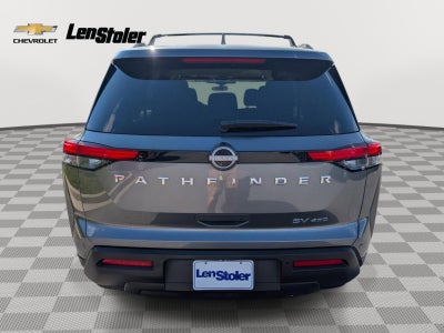 2023 Nissan Pathfinder SV