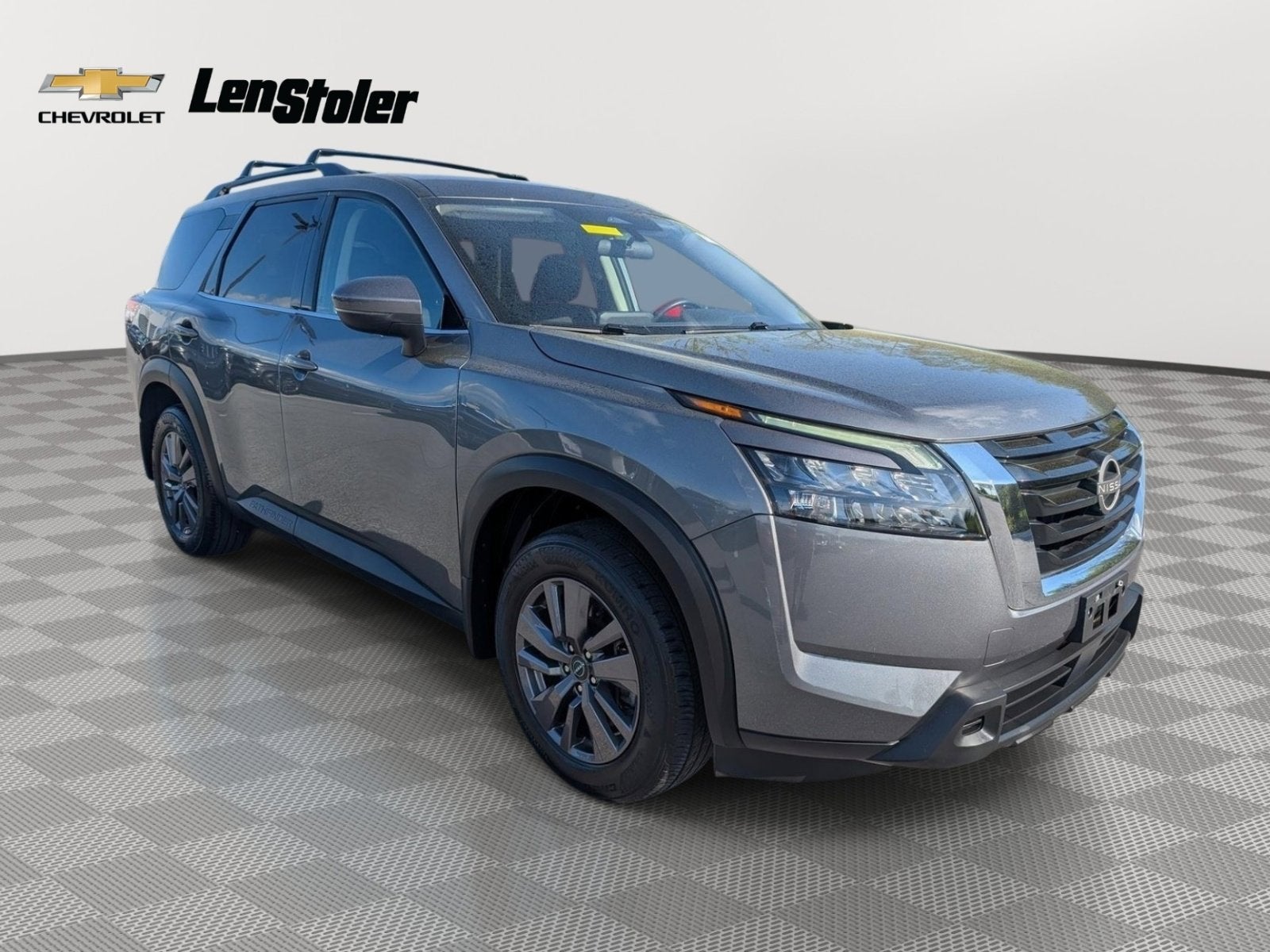 2023 Nissan Pathfinder SV