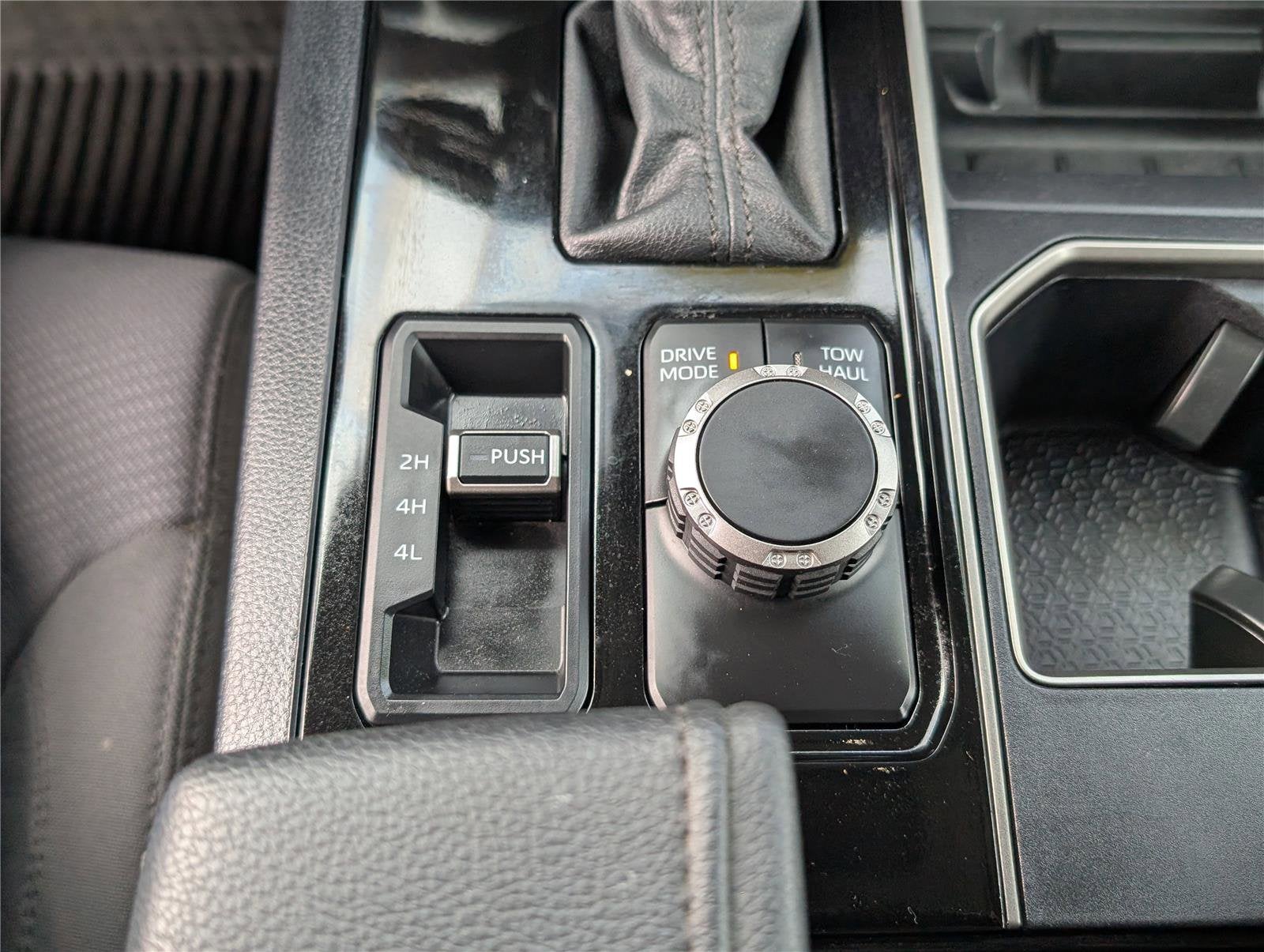 2023 Toyota Tundra 4WD SR5