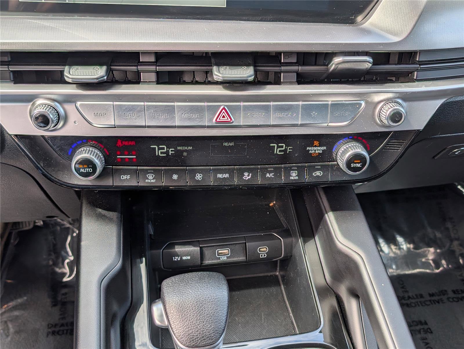 2024 Kia Telluride LX