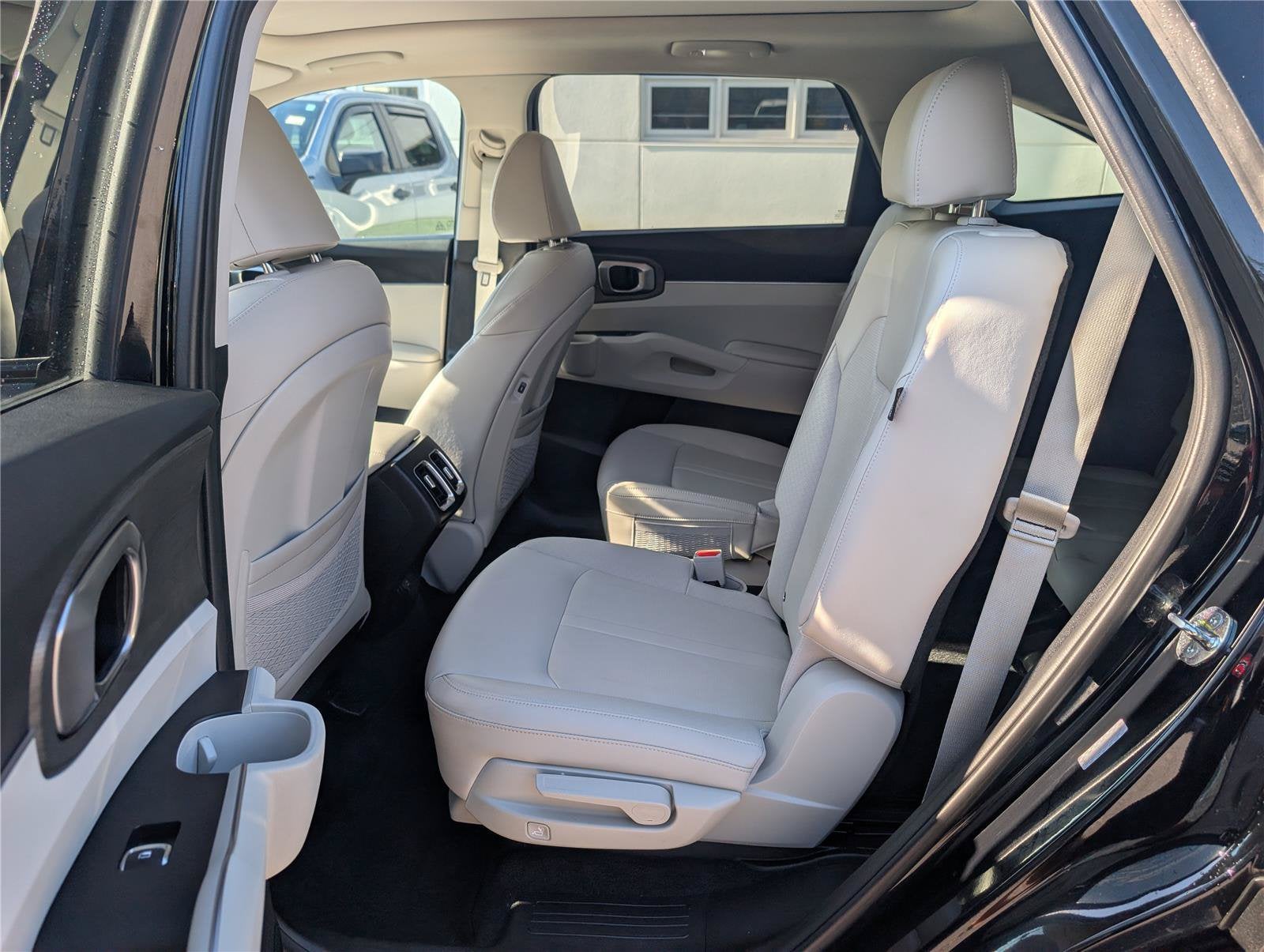 2025 Kia Sorento X-Line EX