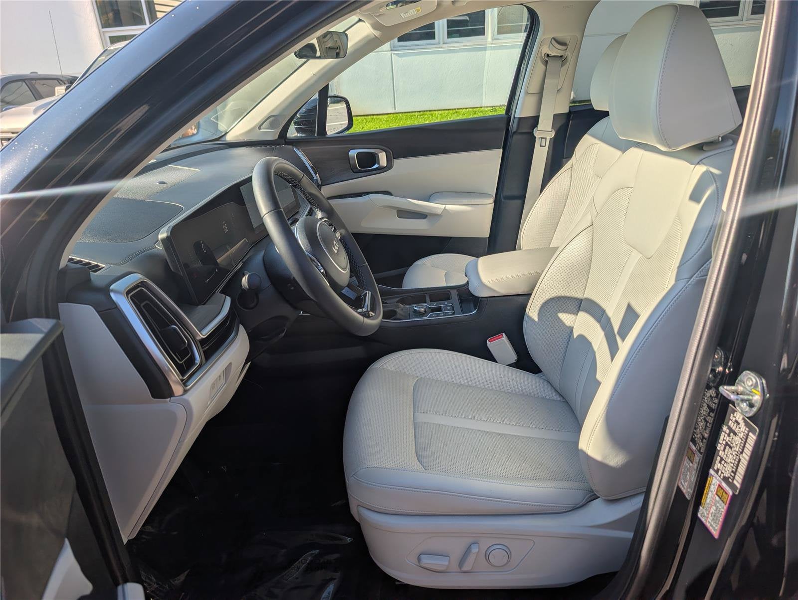 2025 Kia Sorento X-Line EX