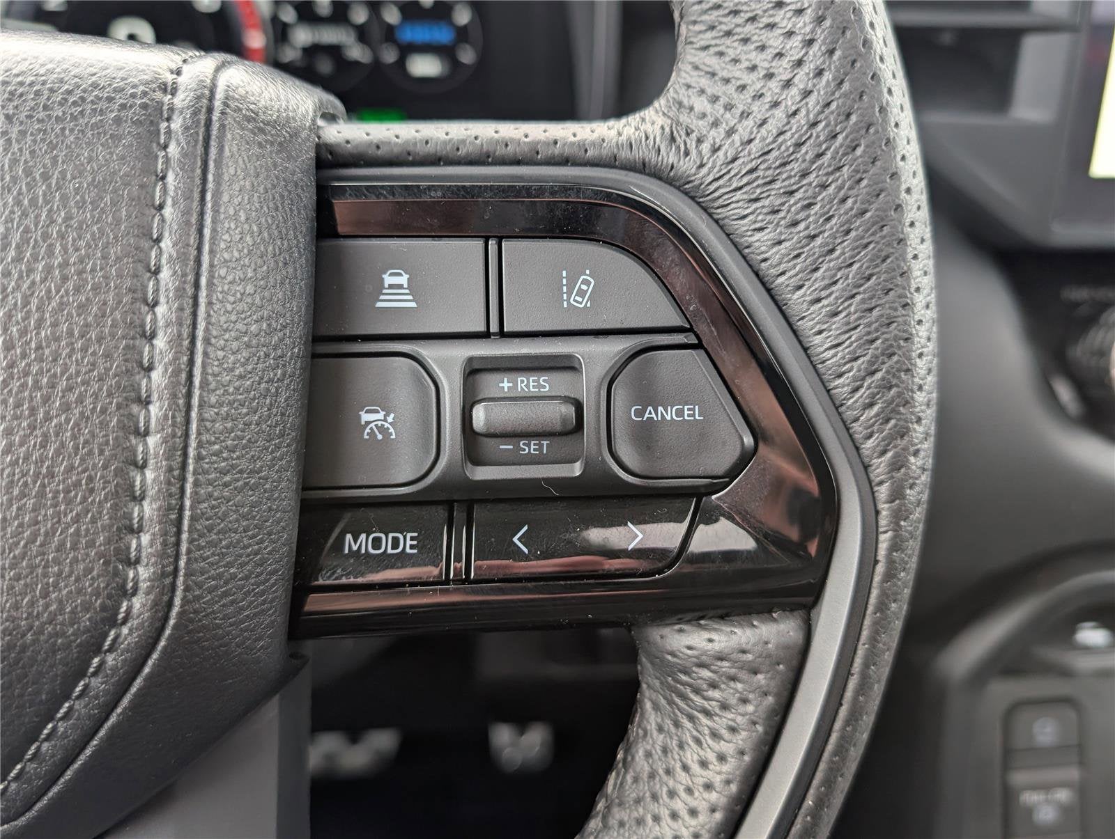 2023 Toyota Sequoia SR5