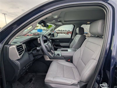 2024 Toyota Sequoia SR5