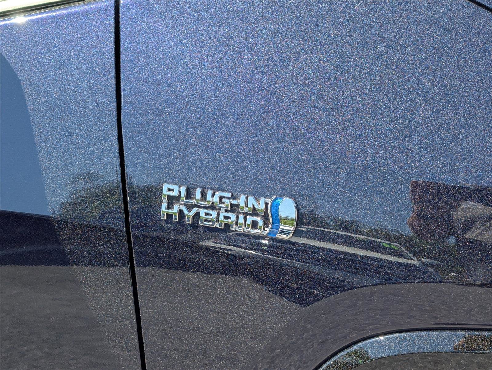 2024 Toyota RAV4 Prime SE