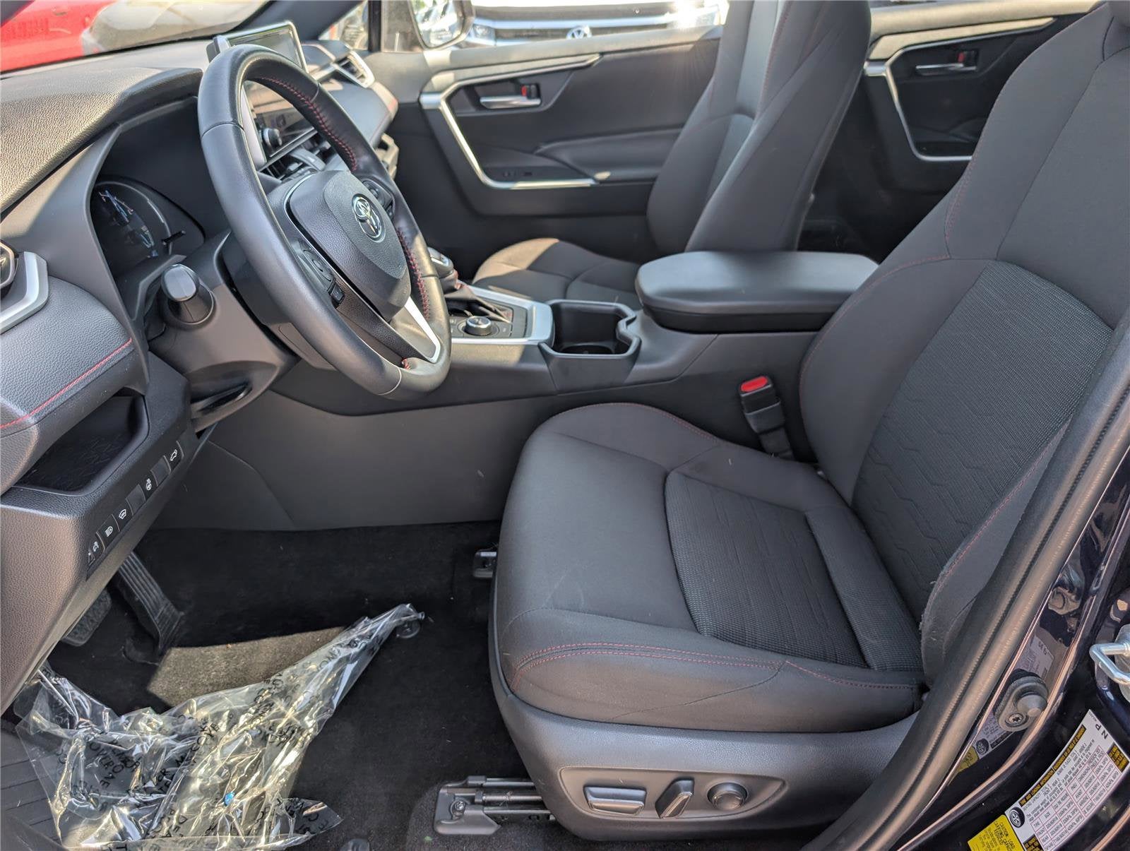 2024 Toyota RAV4 Prime SE