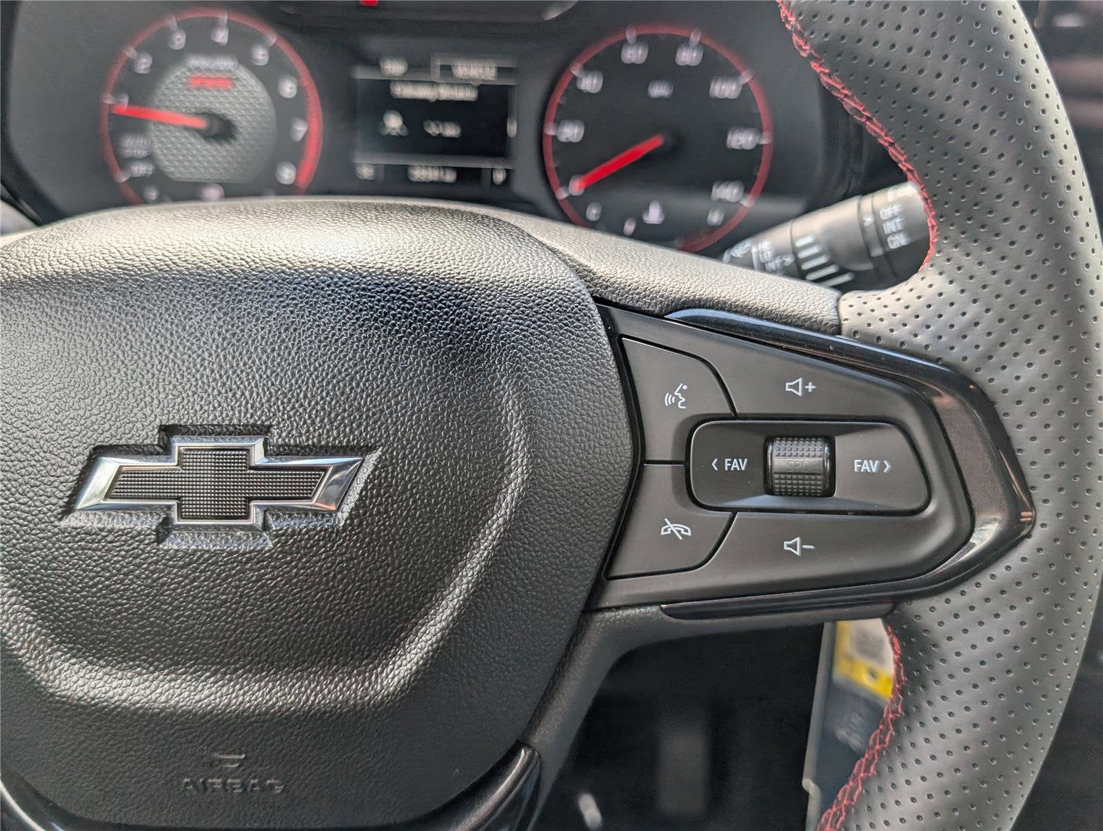 2025 Chevrolet Trax 1RS
