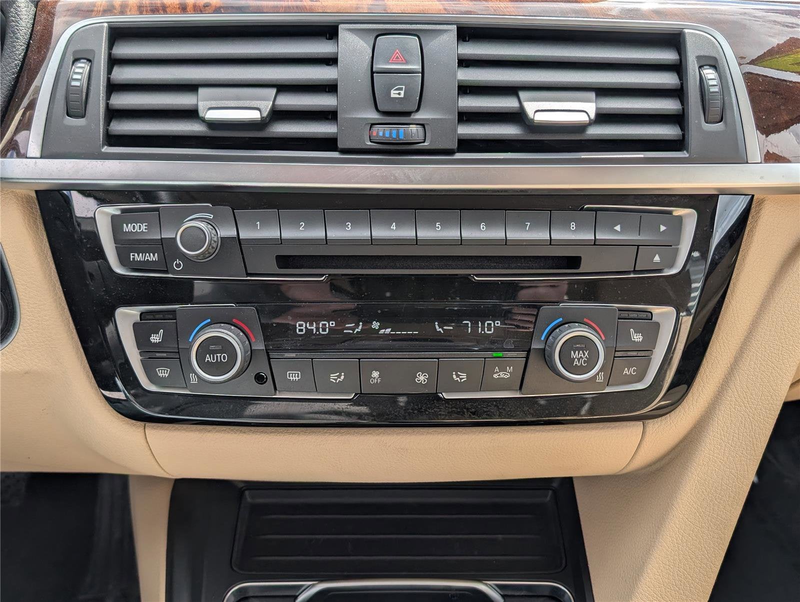 2017 BMW 3 Series 320i xDrive