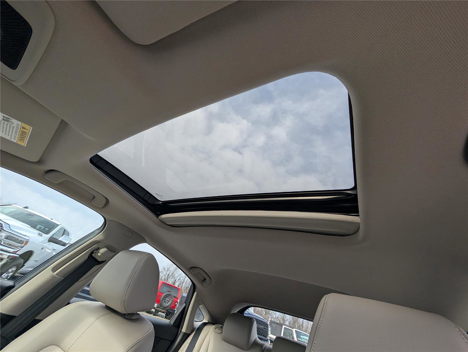 2023 Honda Civic Hatchback EX-L