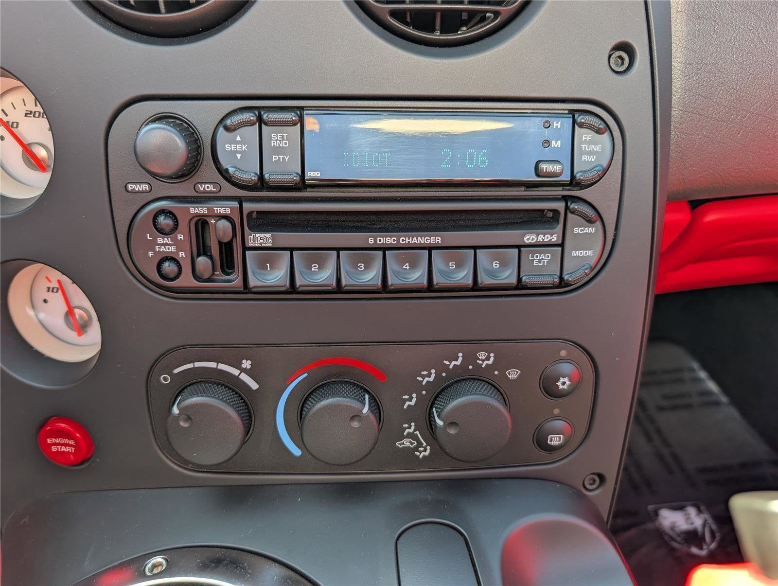 2004 Dodge Viper SRT10