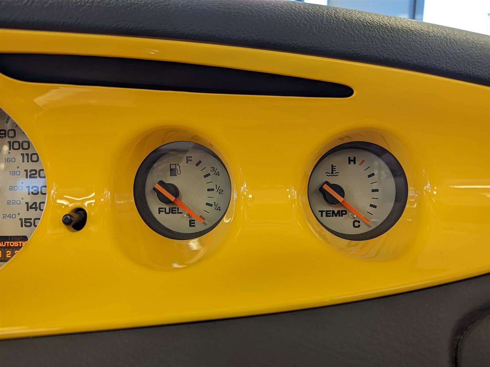 2002 Chrysler Prowler 2dr Roadster