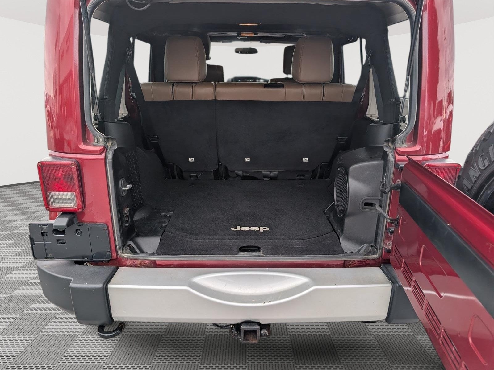 2012 Jeep Wrangler Unlimited Sahara