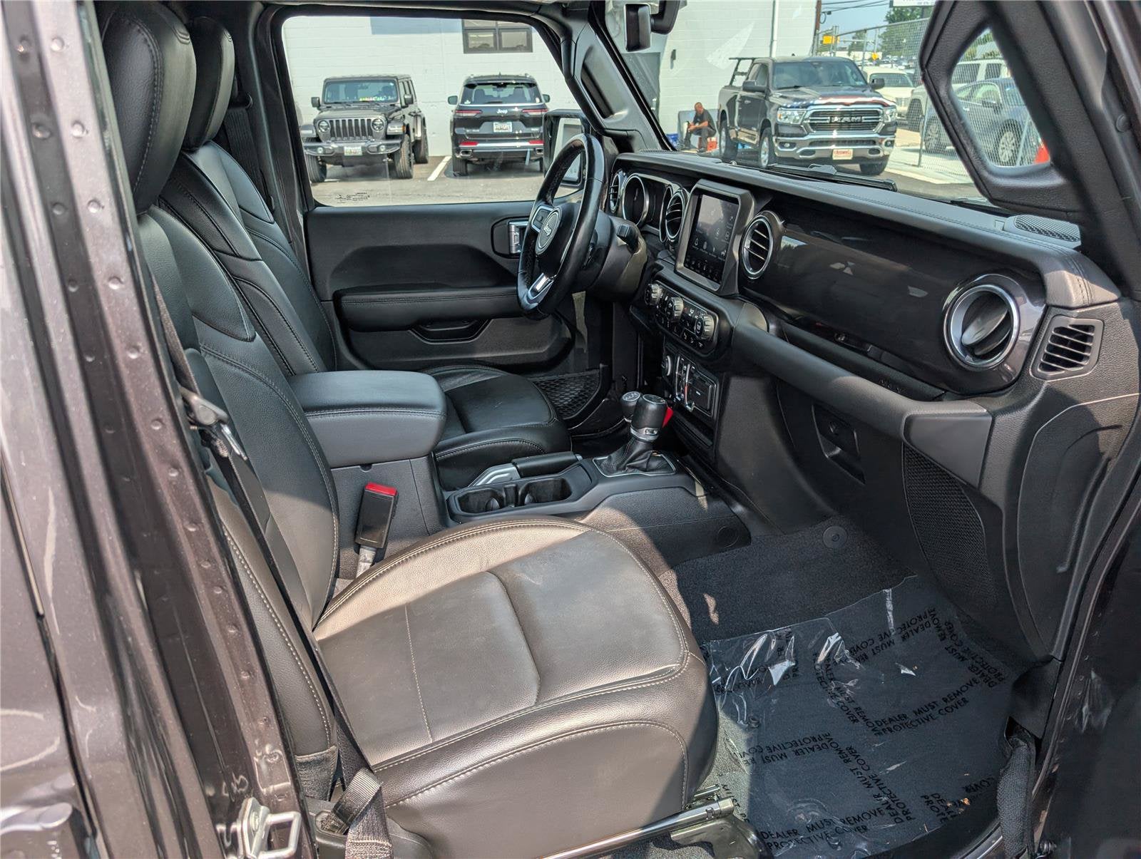 2021 Jeep Wrangler Unlimited Sahara Altitude