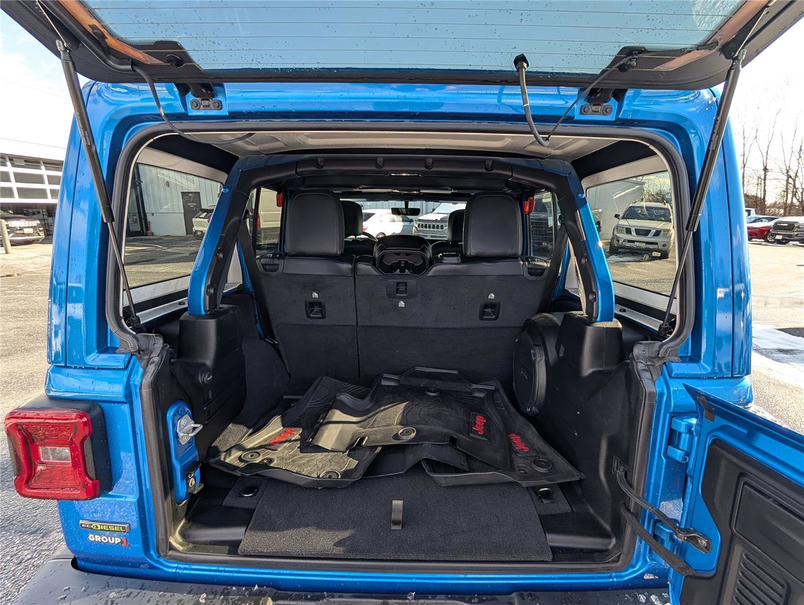 2021 Jeep Wrangler Unlimited Sahara Altitude