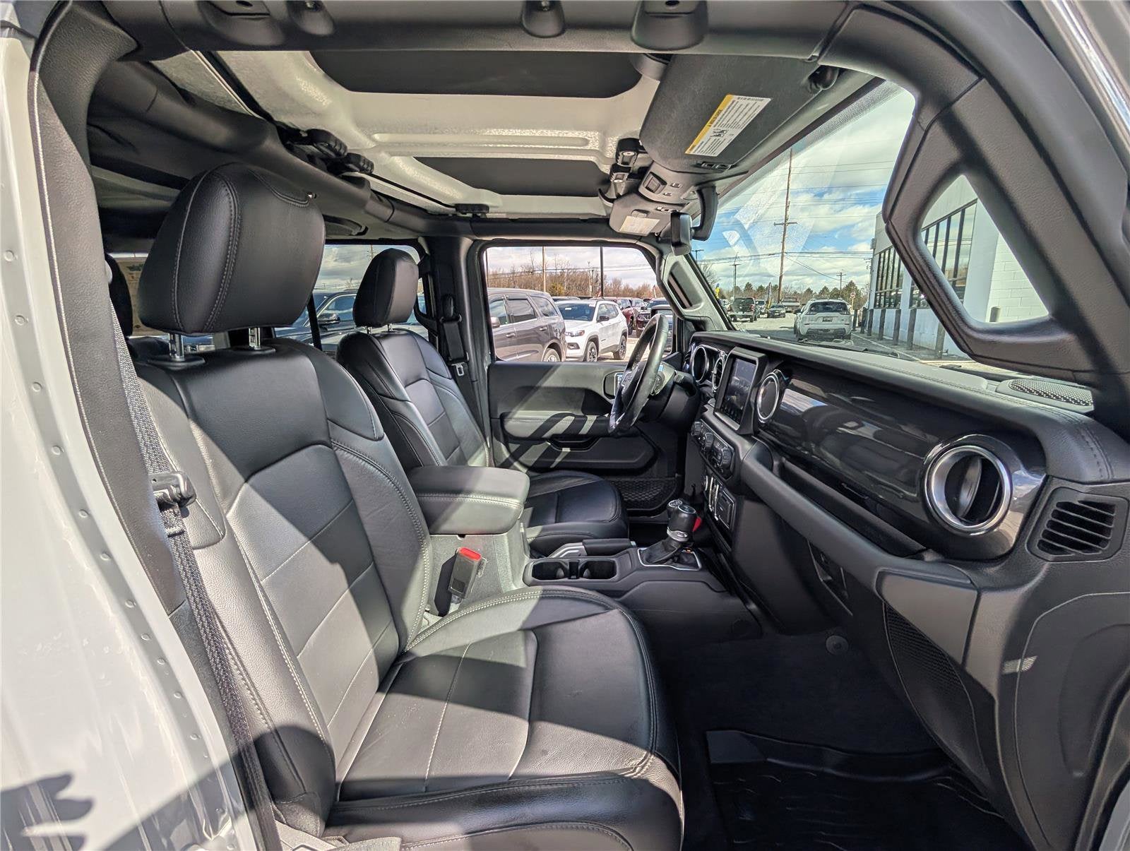 2021 Jeep Wrangler Unlimited Sahara Altitude