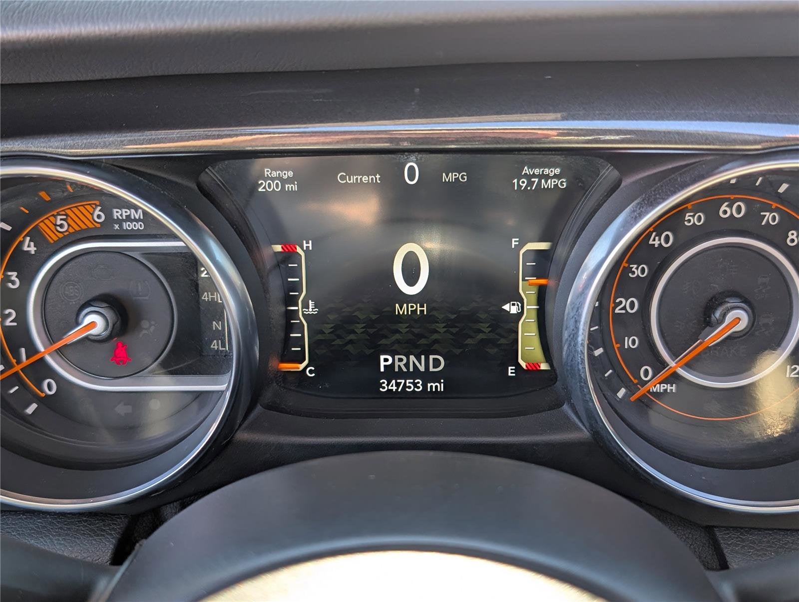 2020 Jeep Wrangler Unlimited Sahara Altitude