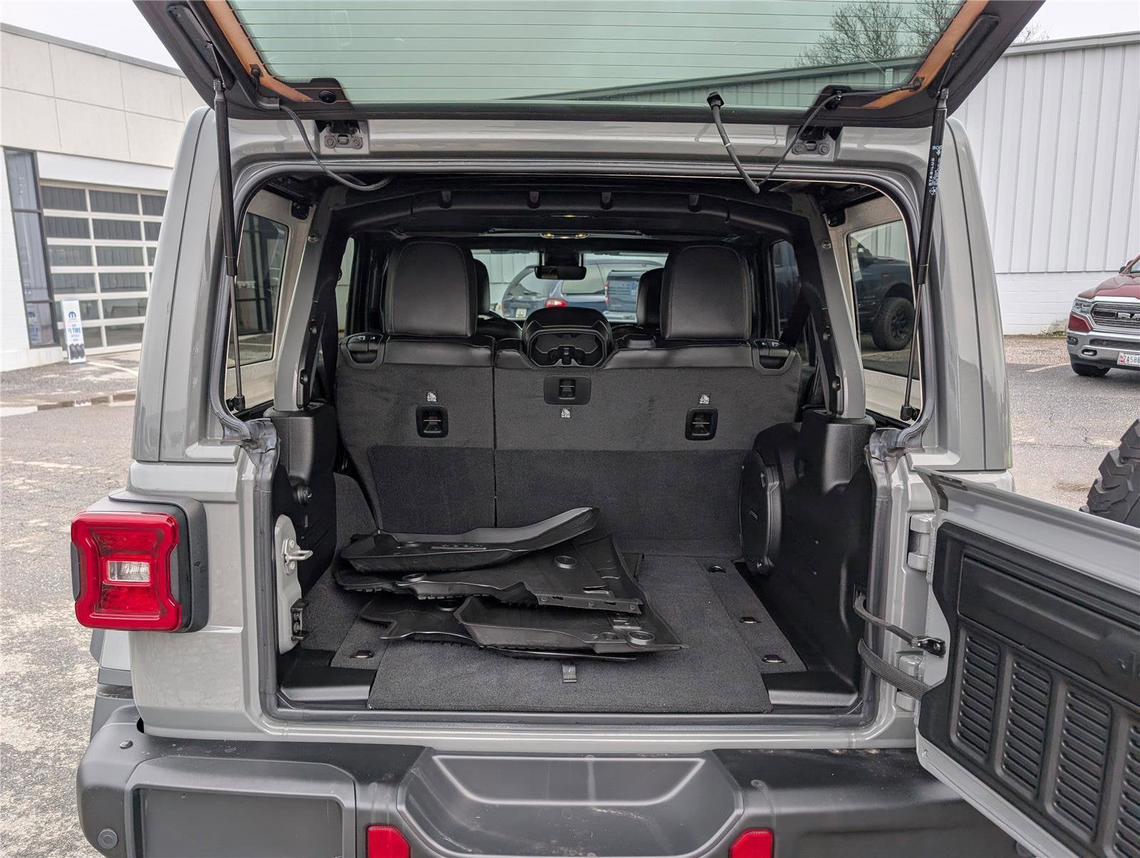 2023 Jeep Wrangler Rubicon 392