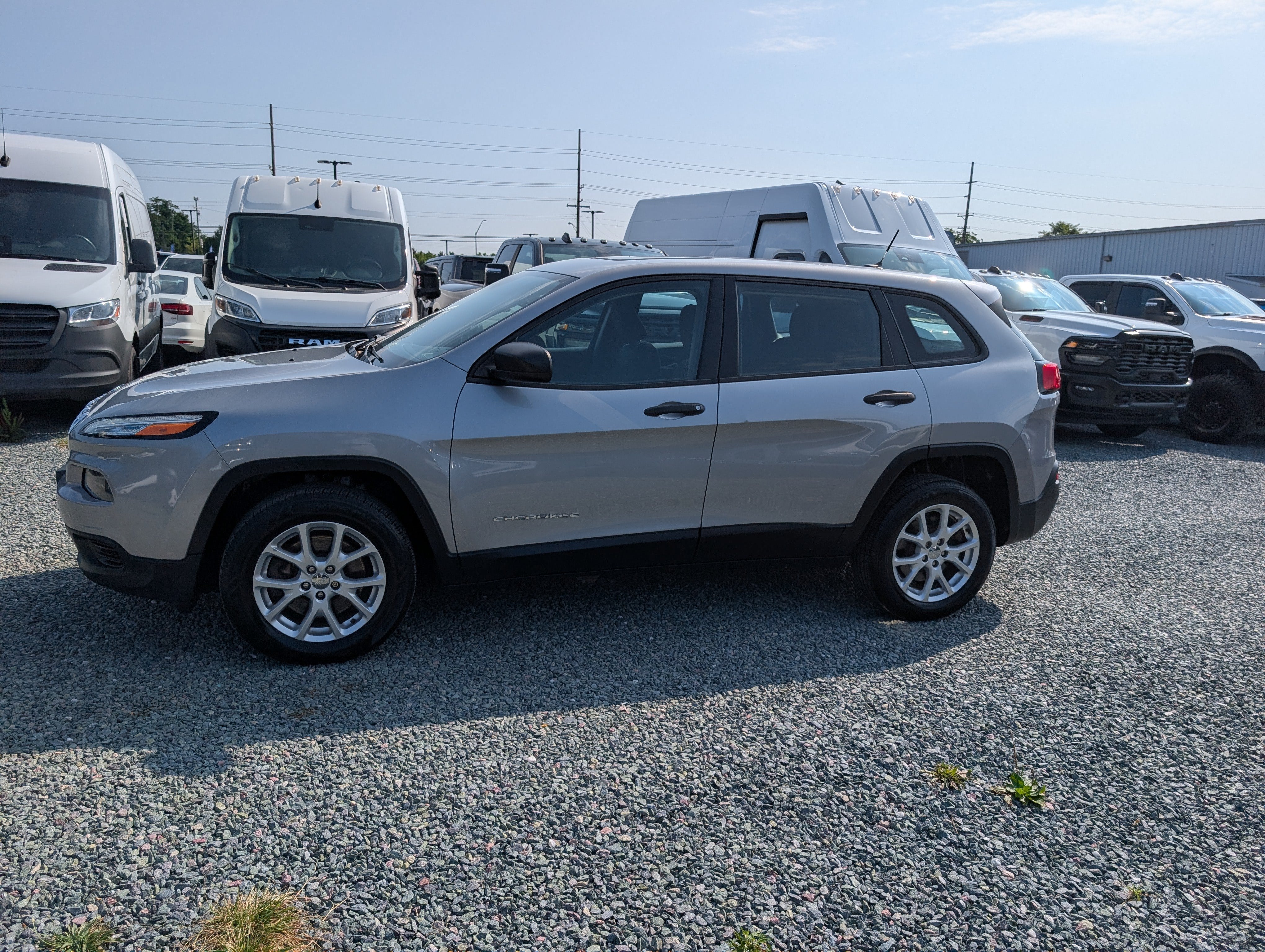 2015 Jeep Cherokee Sport
