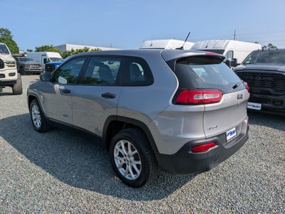 2015 Jeep Cherokee Sport