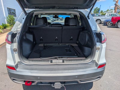 2023 Jeep Cherokee Trailhawk