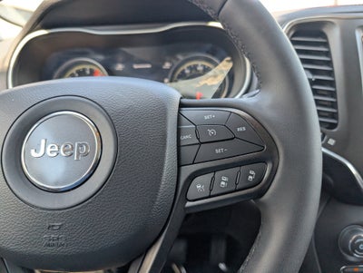 2023 Jeep Cherokee Trailhawk