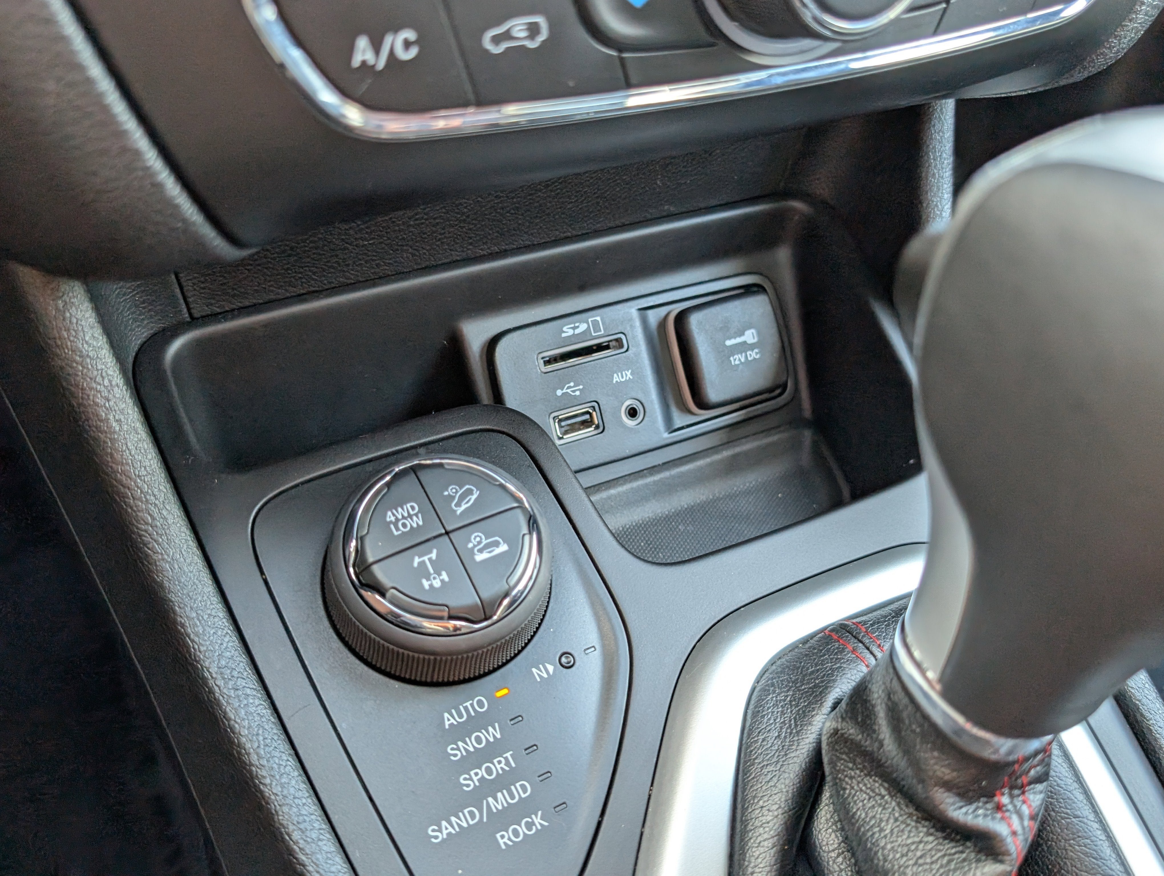 2018 Jeep Cherokee Trailhawk